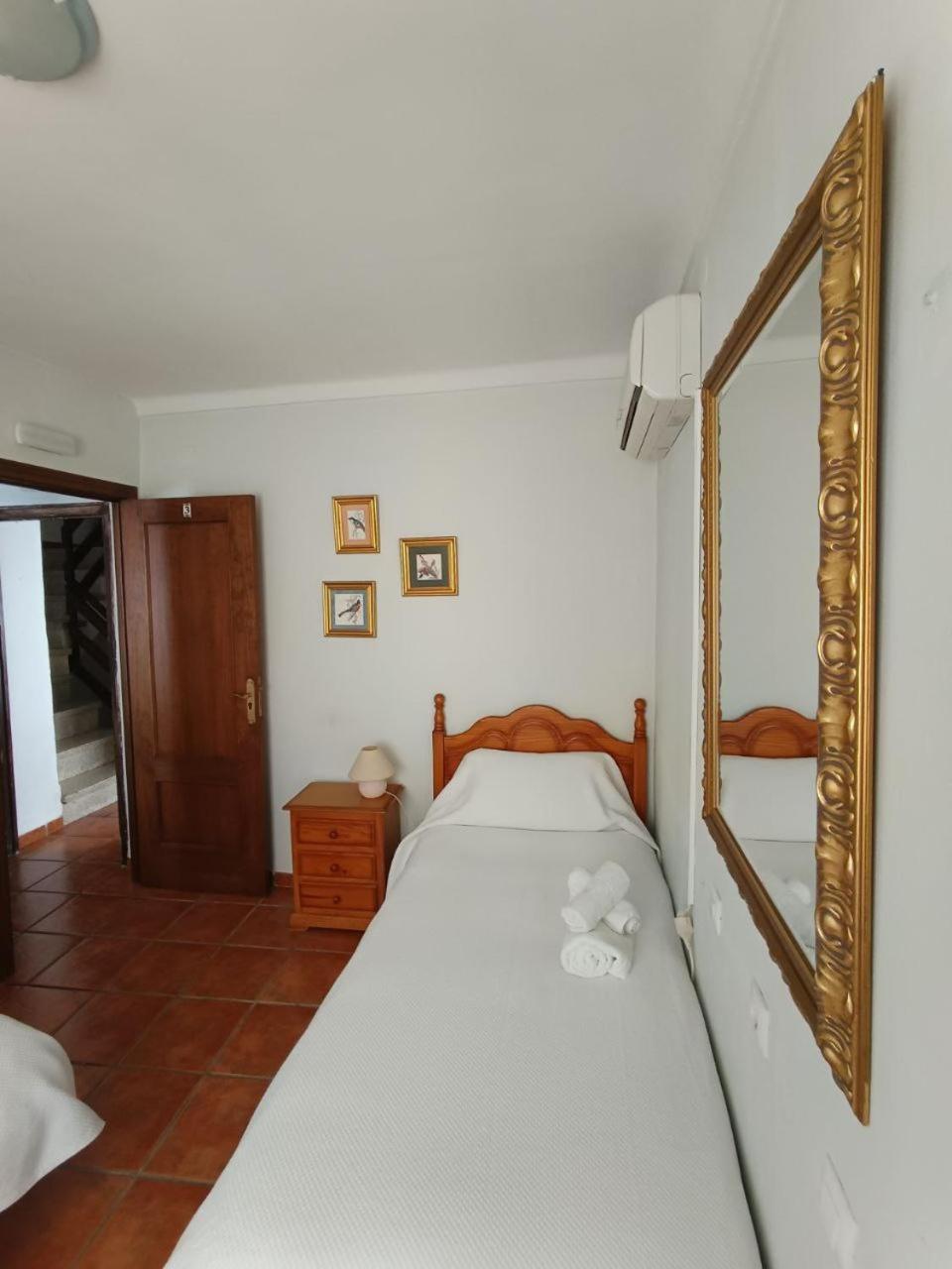 Hostal R-Conecta Cuevas De San Marcos Exterior foto
